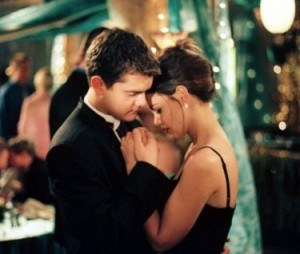 Pacey and Joey dance 